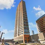 Stylish 19th-floor Klingerka With Stunning Castle Views & Free Parking شقة