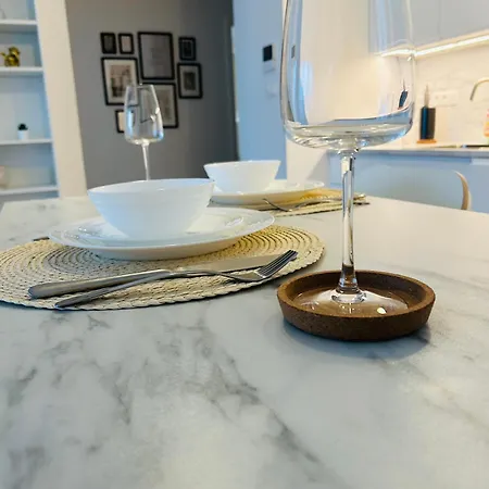 Stylish 19th-floor Klingerka With Stunning Castle Views & Free Parking Appartement Bratislava