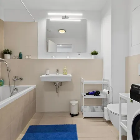 Stylish 19th-floor Klingerka With Stunning Castle Views & Free Parking Bratislava