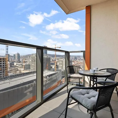 Apartment Stylish 19th-floor Klingerka With Stunning Castle Views & Free Parking Bratislava