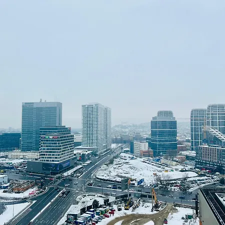 Apartment Stylish 19th-floor Klingerka With Stunning Castle Views & Free Parking